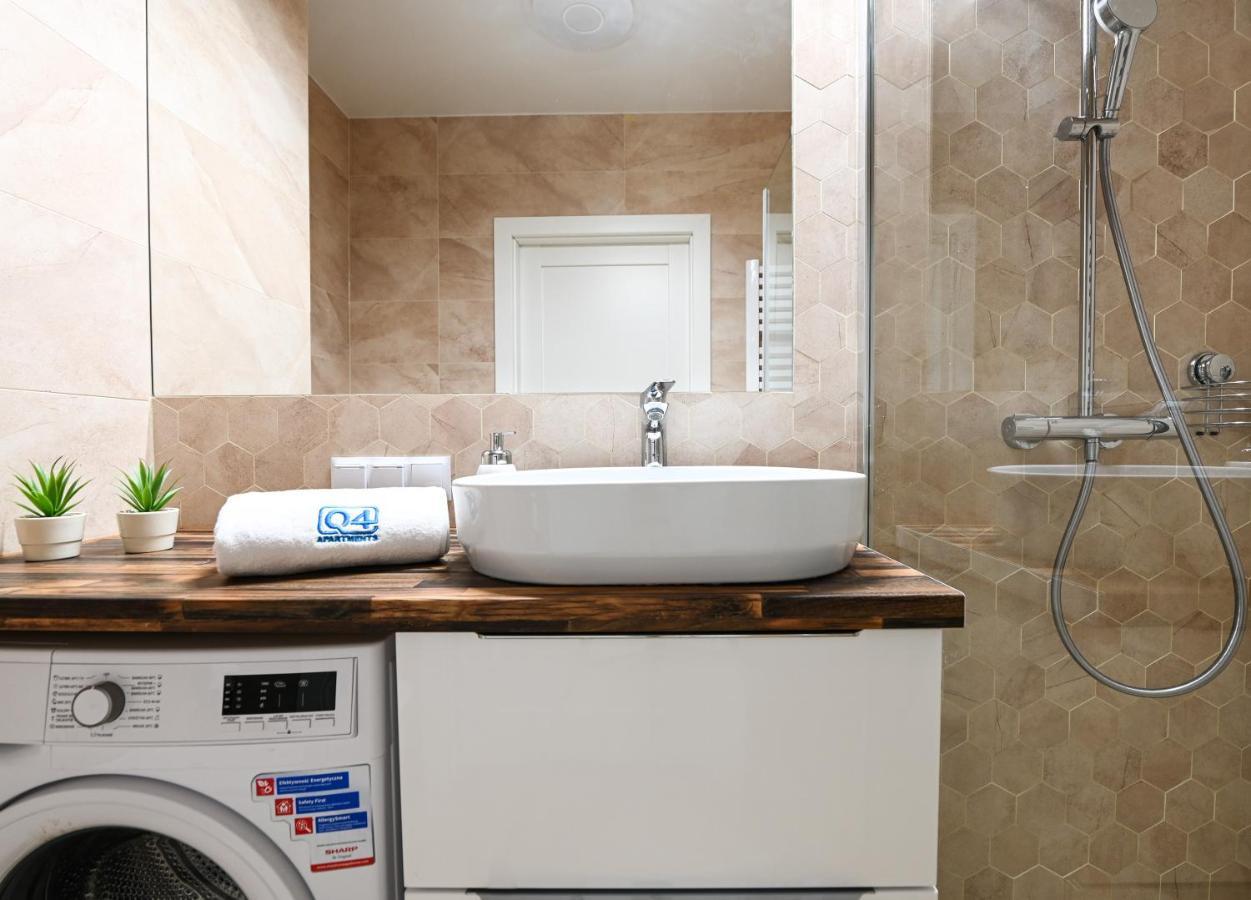 Apartamenty Aura 40 Q4Apartments Gdańsk Kültér fotó